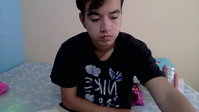 Snapshot of IronDante chatting on April 29, 2026, 12:09 pm IronDante online show from April 29, 2026, 12:09 pm