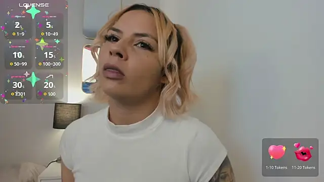 ScarleetBunny online show from March 3, 2026, 11:06 am