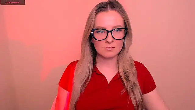 Snapshot of AnnePeach chatting on March 20, 2026, 7:04 pm AnnePeach online show from March 20, 2026, 7:04 pm