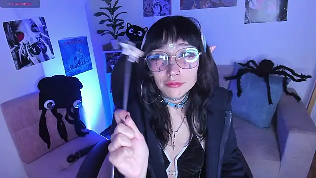 Hoshi Miuu online show from February 18, 2026, 1:51 pm