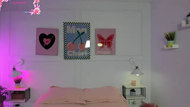 NaeniaDemon  online show from March 29, 2026, 4:41 pm