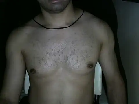 Snapshot of honeybatista chatting on February 14, 2026, 12:44 am honeybatista online show from February 14, 2026, 12:44 am