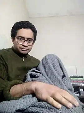 honeybatista online show from July 8, 2026, 2:13 am