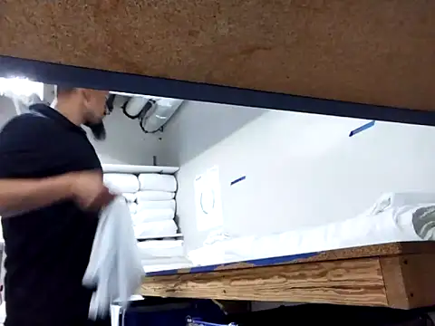 Snapshot of cocky210 chatting on March 6, 2026, 9:21 pm cocky210 online show from March 6, 2026, 9:21 pm