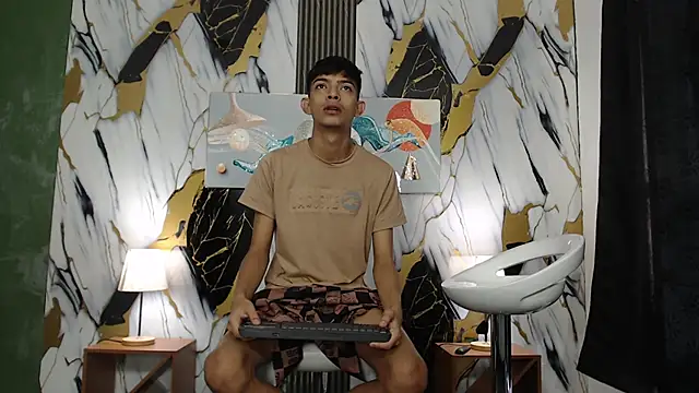 Snapshot of KITTY_BOSH chatting on March 6, 2026, 1:17 pm KITTY BOSH online show from March 6, 2026, 1:17 pm