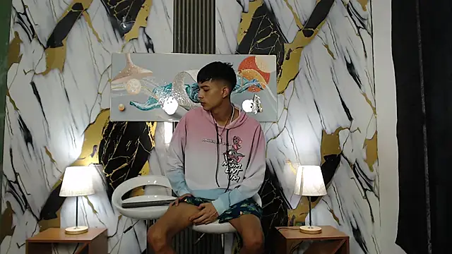 Snapshot of KITTY_BOSH chatting on March 3, 2026, 1:18 pm KITTY BOSH online show from March 3, 2026, 1:18 pm