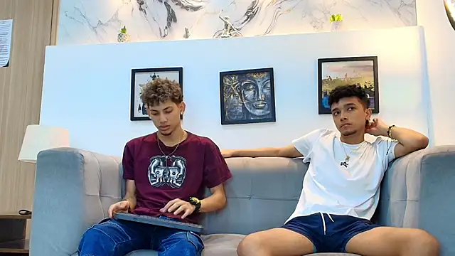 Snapshot of YOUNG_BOYS_HELL chatting on April 24, 2026, 1:18 am YOUNG BOYS HELL online show from April 24, 2026, 1:18 am