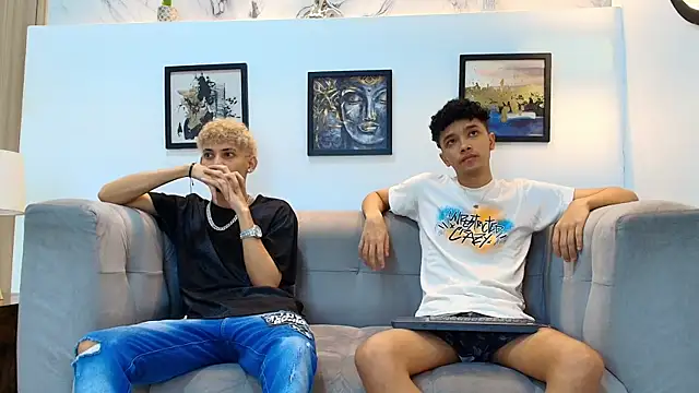 Snapshot of YOUNG_BOYS_HELL chatting on May 10, 2026, 7:49 pm YOUNG BOYS HELL online show from May 10, 2026, 7:49 pm