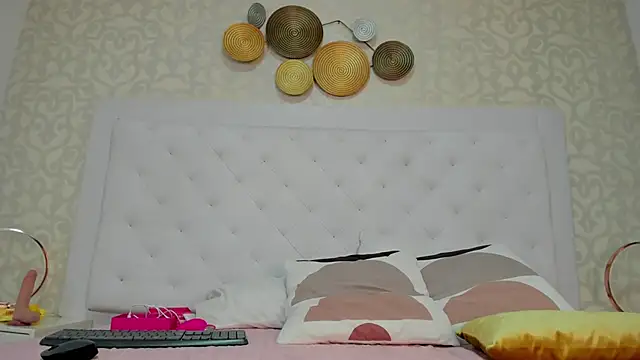 vivifit 08 online show from May 6, 2026, 7:18 pm