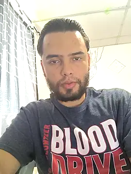 angel leon01 online show from March 18, 2026, 4:08 pm