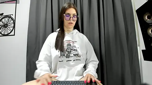 Snapshot of Daniella_Wildx chatting on April 27, 2026, 9:02 pm Daniella Wildx online show from April 27, 2026, 9:02 pm
