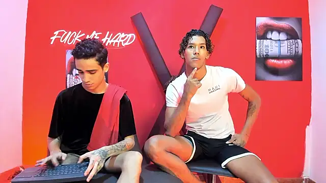 GREEN BOYS online show from February 17, 2026, 7:27 am