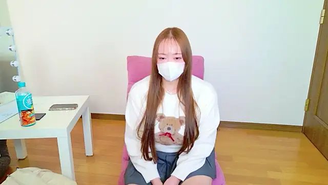 Snapshot of nagomi_33 chatting on February 19, 2026, 5:48 am nagomi 33 online show from February 19, 2026, 5:48 am