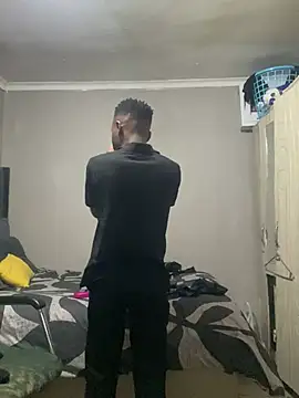 Snapshot of Jah_Mfana chatting on February 16, 2026, 4:11 am Jah Mfana online show from February 16, 2026, 4:11 am