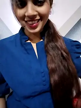 samayra1144 online show from March 13, 2026, 5:40 pm