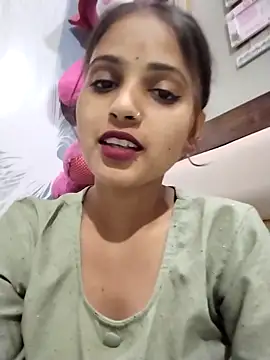 samayra1144 online show from April 19, 2026, 7:38 pm