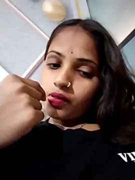 samayra1144 online show from February 24, 2026, 8:48 am