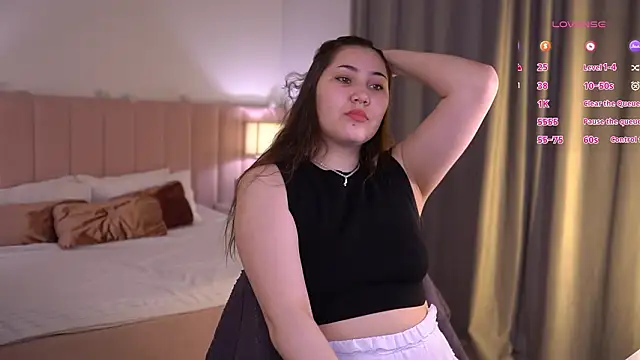 Snapshot of Lina_Loon chatting on March 11, 2026, 10:42 am Lina Loon online show from March 11, 2026, 10:42 am