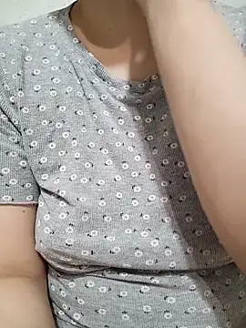 Cortny xo online show from February 18, 2026, 12:01 pm