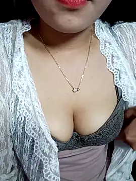 Snapshot of Eye-squirt chatting on February 15, 2026, 1:21 pm Eye-squirt online show from February 15, 2026, 1:21 pm