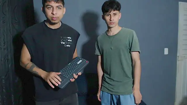 Snapshot of polloCol4U chatting on March 9, 2026, 2:26 am polloCol4U online show from March 9, 2026, 2:26 am