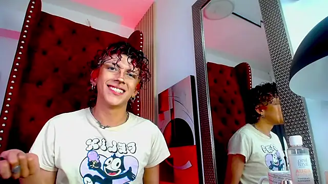 Snapshot of Cain_Dantalion chatting on April 6, 2026, 4:46 am Cain Dantalion online show from April 6, 2026, 4:46 am