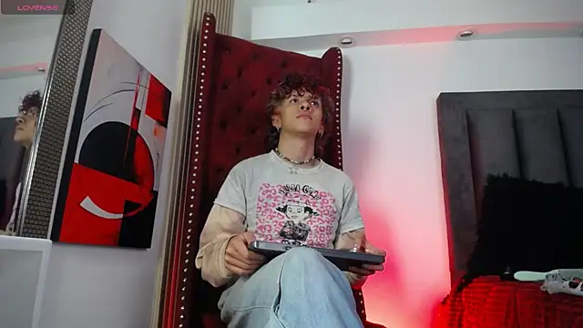 Snapshot of Cain_Dantalion chatting on April 9, 2026, 3:30 am Cain Dantalion online show from April 9, 2026, 3:30 am