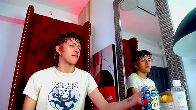 Snapshot of Cain_Dantalion chatting on April 6, 2026, 3:57 am Cain Dantalion online show from April 6, 2026, 3:57 am