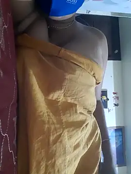 Tamil Luckly girl online show from May 5, 2026, 7:28 pm