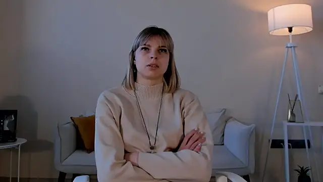 Snapshot of SheIaBrice chatting on February 19, 2026, 10:12 am SheIaBrice online show from February 19, 2026, 10:12 am