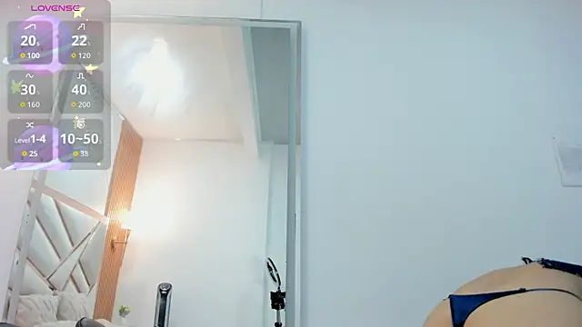 Snapshot of _Curly_Beauty chatting on April 1, 2026, 3:09 pm Curly Beauty online show from April 1, 2026, 3:09 pm