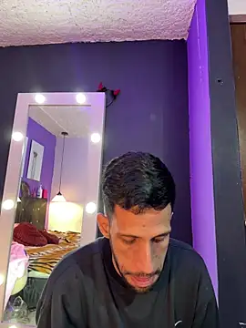 Snapshot of Karim_mansur chatting on March 7, 2026, 3:46 am Karim mansur online show from March 7, 2026, 3:46 am