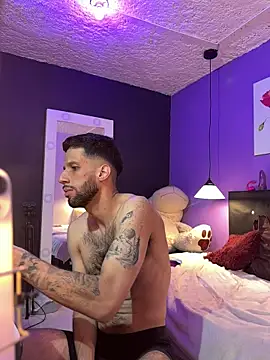 Snapshot of Karim_mansur chatting on March 9, 2026, 1:25 pm Karim mansur online show from March 9, 2026, 1:25 pm