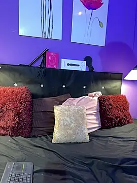 Snapshot of Karim_mansur chatting on March 21, 2026, 1:48 pm Karim mansur online show from March 21, 2026, 1:48 pm