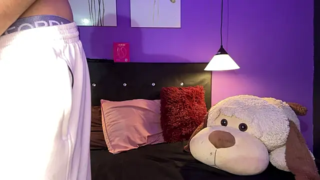 Snapshot of Karim_mansur chatting on March 31, 2026, 12:29 pm Karim mansur online show from March 31, 2026, 12:29 pm