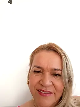 charlotte milf30 online show from February 27, 2026, 12:49 pm