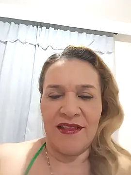 Snapshot of charlotte_milf30 chatting on May 4, 2026, 11:51 pm charlotte milf30 online show from May 4, 2026, 11:51 pm