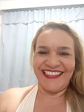 Snapshot of charlotte_milf30 chatting on April 8, 2026, 11:39 pm charlotte milf30 online show from April 8, 2026, 11:39 pm