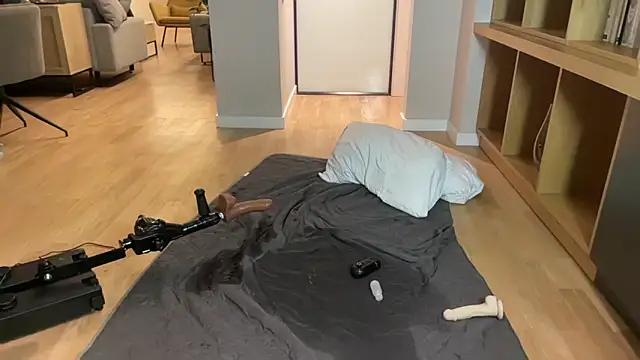 Snapshot of rigoavela chatting on April 9, 2026, 6:19 am rigoavela online show from April 9, 2026, 6:19 am