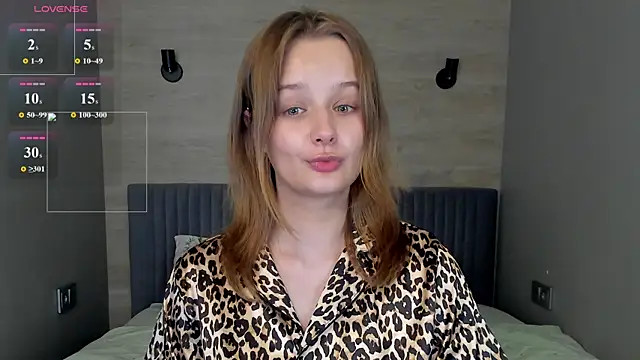 Snapshot of Mary_Phoenix chatting on June 12, 2026, 9:01 pm Mary Phoenix online show from June 12, 2026, 9:01 pm