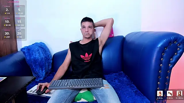 Snapshot of bad_boy_cum_ chatting on March 30, 2026, 10:44 pm bad boy cum online show from March 30, 2026, 10:44 pm