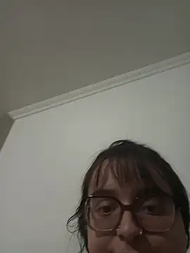 Snapshot of daphneev chatting on July 23, 2026, 1:58 am daphneev online show from July 23, 2026, 1:58 am