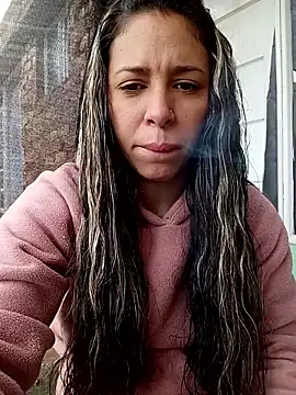 Snapshot of kiki_milu chatting on April 22, 2026, 1:29 pm kiki milu online show from April 22, 2026, 1:29 pm