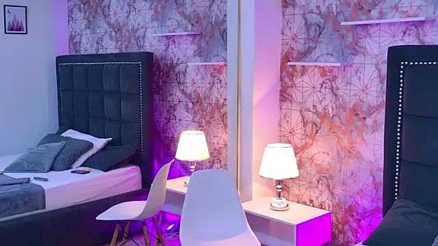 Raven Gloomy online show from March 31, 2026, 12:29 pm