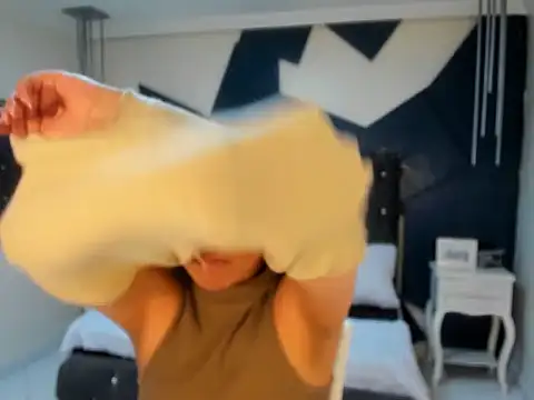 Snapshot of sara_gray__ chatting on March 20, 2026, 4:52 pm sara gray online show from March 20, 2026, 4:52 pm