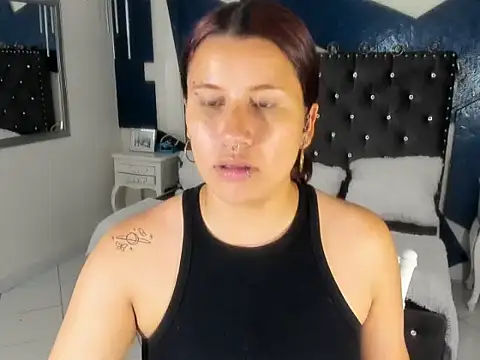 Snapshot of sara_gray__ chatting on March 17, 2026, 8:12 pm sara gray online show from March 17, 2026, 8:12 pm