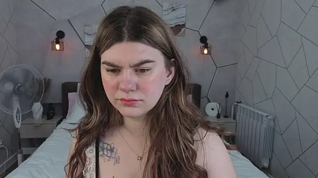 zoe j0y online show from February 19, 2026, 1:46 am