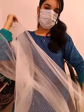 Snapshot of tanzum_khan3202 chatting on April 8, 2026, 7:32 am tanzum khan3202 online show from April 8, 2026, 7:32 am