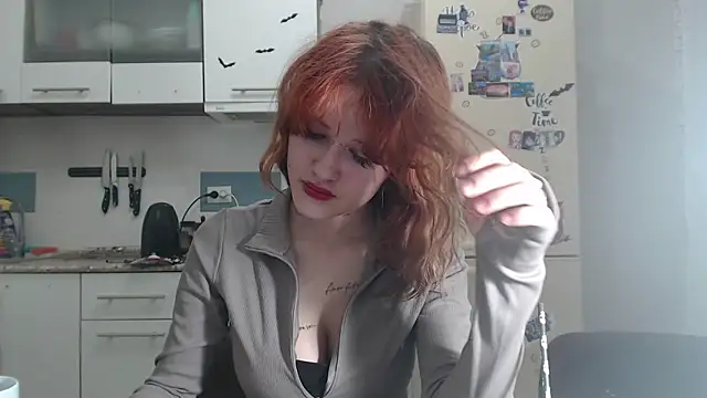 SolarAdrienne online show from February 27, 2026, 5:35 pm