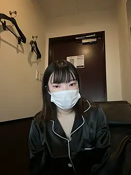 Snapshot of Yumi627 chatting on March 21, 2026, 7:53 am Yumi627 online show from March 21, 2026, 7:53 am